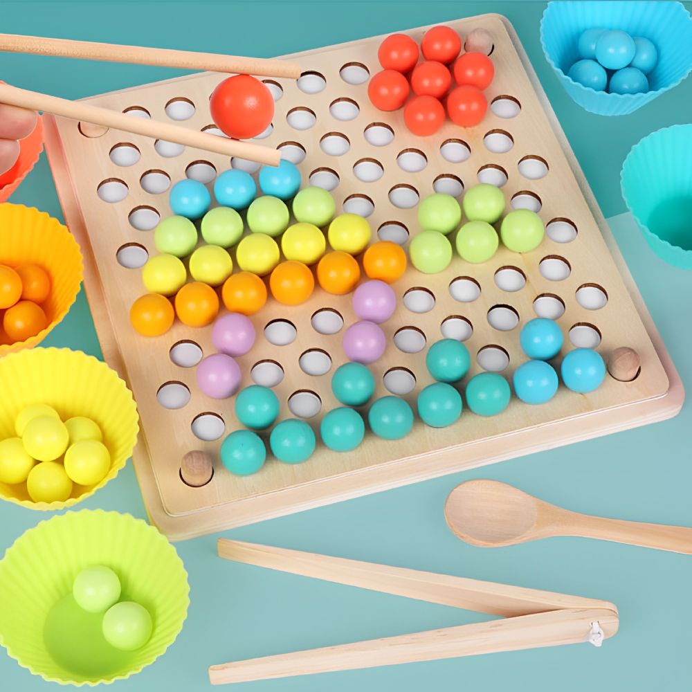 Joc Educativ de Sortare cu Bile din Lemn – Motricitate Fină & Învățare prin Joacă